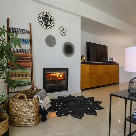 Casa Andorinha With Private Pool & Coastal Views Villa Foz do Arelho